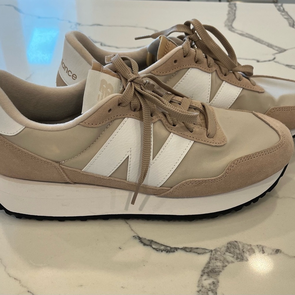 New Balance Women's Tan and White Sneakers